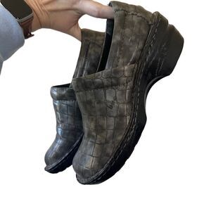 B.O.C Comfort Slip On Clogs, Size 8